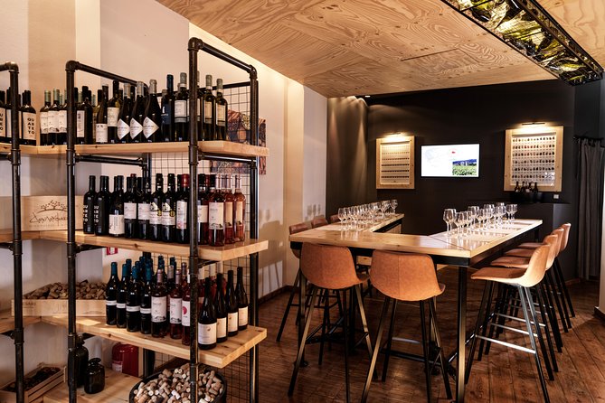 Best rated Acropolis Wine Tasting - Five wines and a lesson in Greek grapes