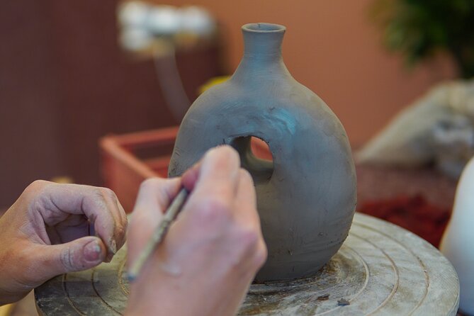 Create and paint your own ceramic piece in a workshop in Athens - Choose a form that suits your trip