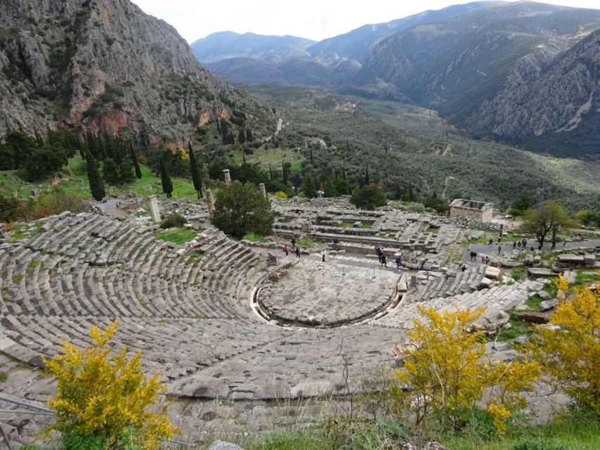 Delphi and Meteora: 2-Day Bus Tour from Athens - FAQ