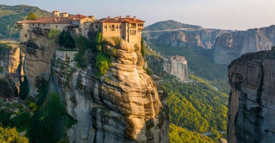 Delphi and Meteora: 2-Day Bus Tour from Athens - Two days from Athens, with two very different ancient worlds