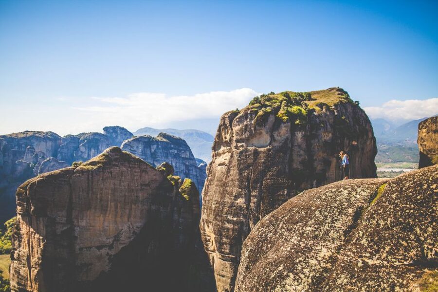 Delphi and Meteora: 2-Day Bus Tour from Athens - Meteora’s monasteries and towering stone pillars