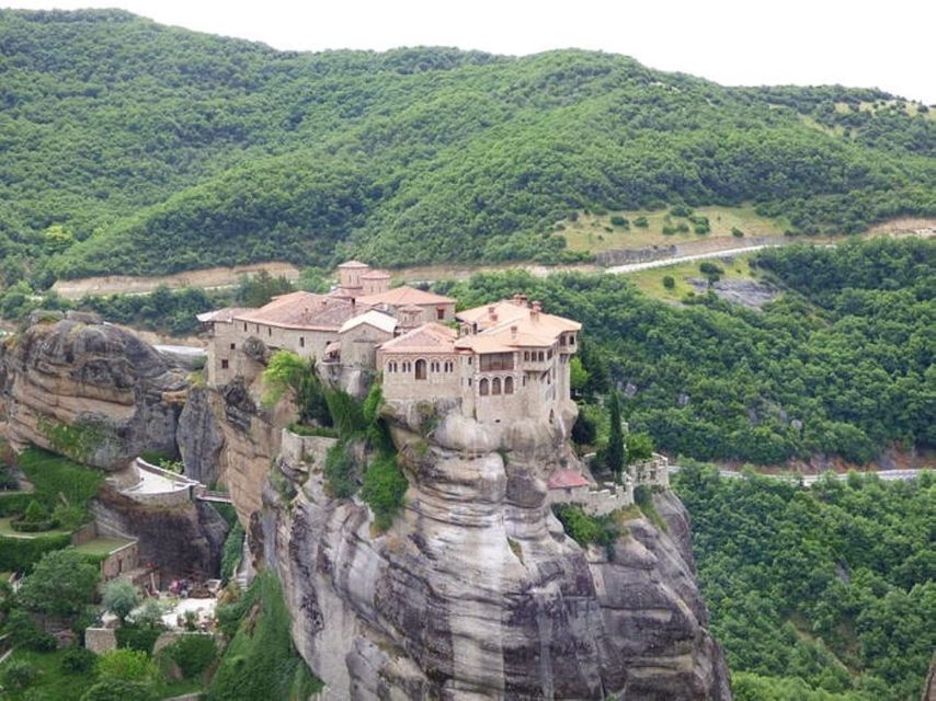 Delphi and Meteora: 2-Day Bus Tour from Athens - Who will get the most from this tour
