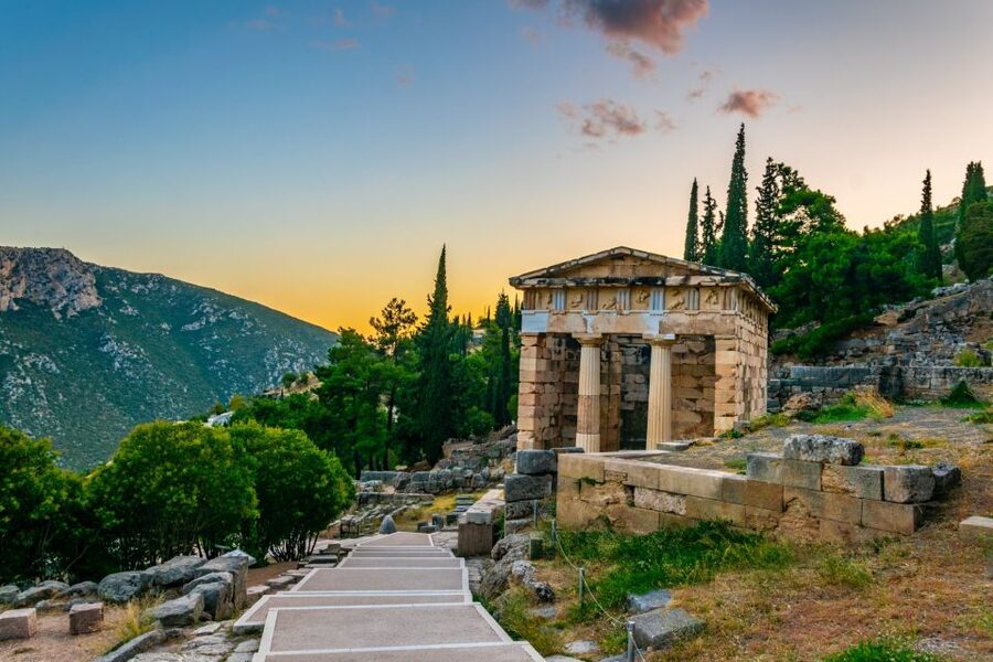 Delphi: Archaeological Site & Museum Ticket with Audio Tour - Should you book it?