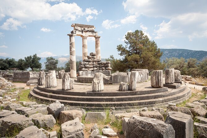 Delphi Guided Small Group Day Tour from Athens - What the price covers, and what it does not