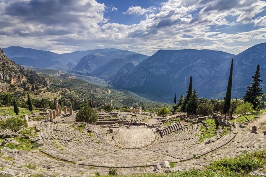 Delphi Guided Walking Tour and Admission Ticket - What the 1.5-hour walk covers