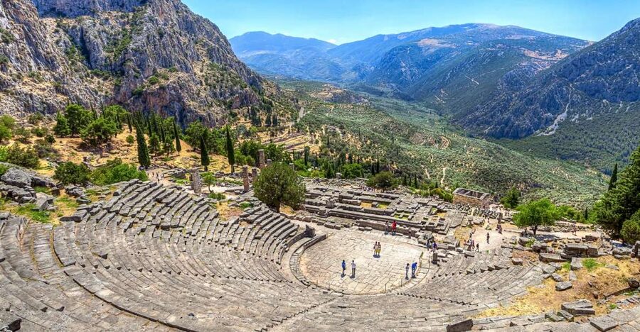 Delphi Guided Walking Tour and Admission Ticket - Treasuries, theater and the ancient setting