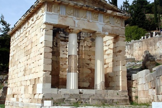 Delphi Private Full Day Tour from Athens - Who should book this Delphi day trip?