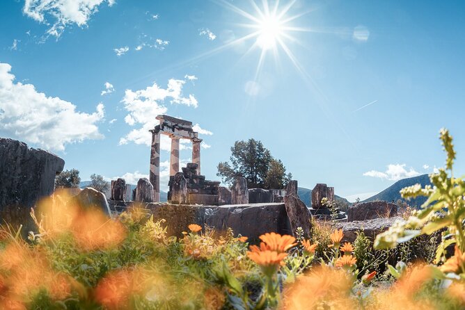 Delphi, Thermopylae, Corycian Cave 300 Spartans Tour - Two hours among Delphi’s sanctuaries and ruins