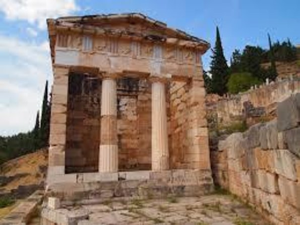 Delphi & Thermopylae Full Day Private Tour from Athens - Who should book this day trip?