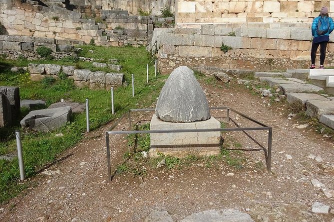 Delphi with Professional English Guide and Transportation - The guide can make or break the visit