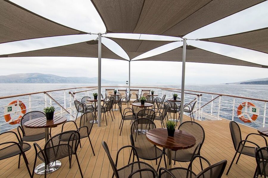 From Athens: Hydra, Poros & Aegina Cruise with Buffet Lunch - Three islands, one long day from Athens