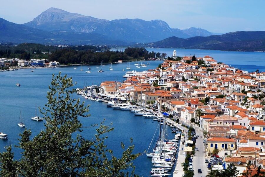 From Athens: Hydra, Poros & Aegina Cruise with Buffet Lunch - Poros: a short stop among pines and lemon groves
