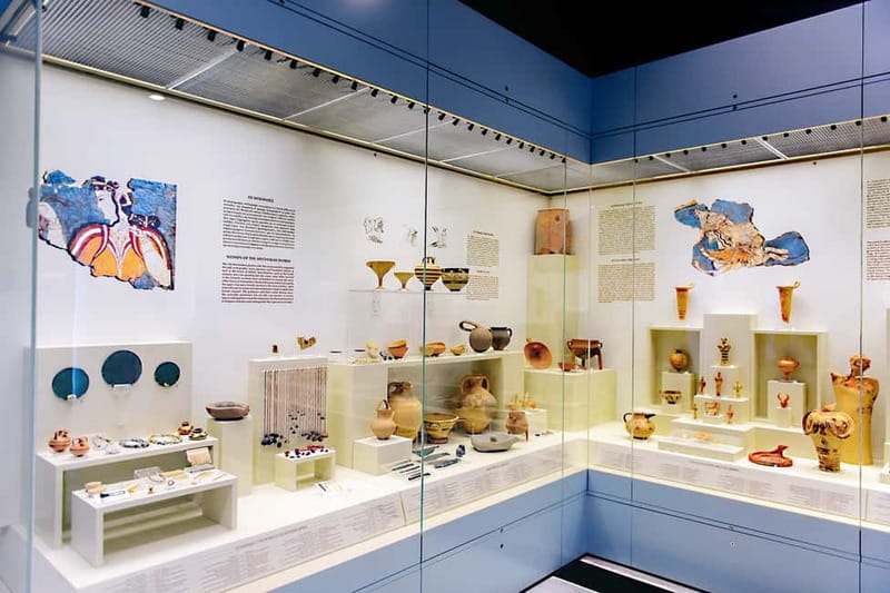 From Athens: Mycenae, Epidaurus & Nafplio Full Day Trip - What the guide and coach add