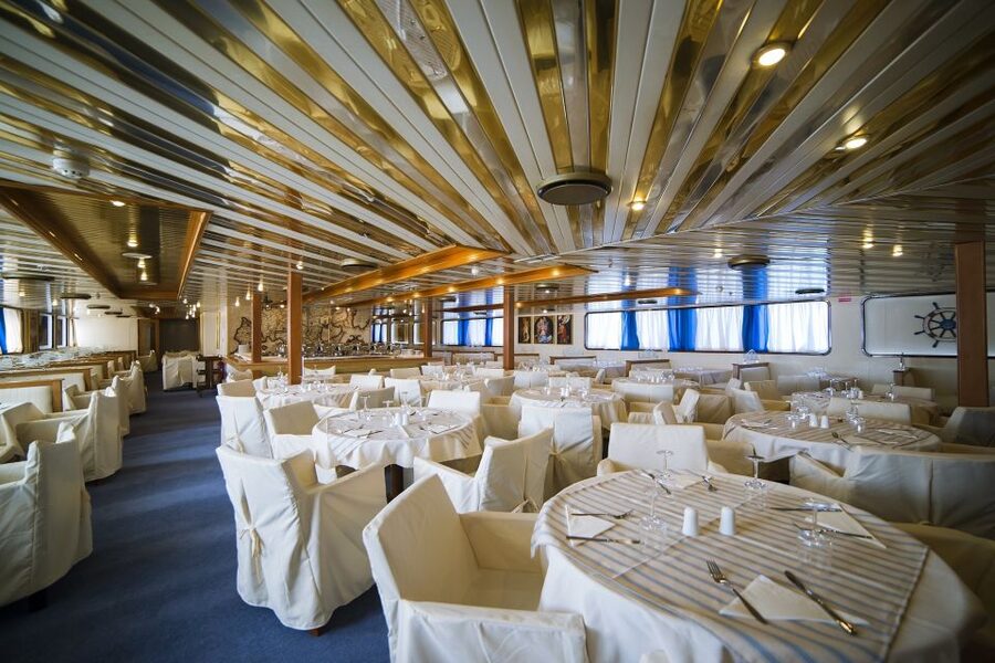 From Athens: Saronic Islands Full-Day Cruise with VIP Seats - Who should book this cruise?