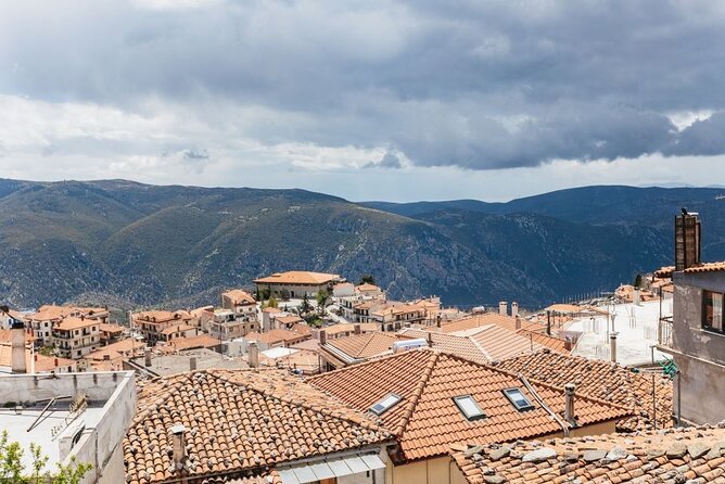 From Athens: Small-Group Delphi, Museum & Arachova Day Trip - Delphi’s museum and the ancient sanctuary