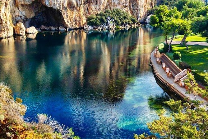 Lake Vouliagmeni Thermal Spa And Temple Of Poseidon Private Full Day Tour - Lunch in Vouliagmeni: make room for the local catch