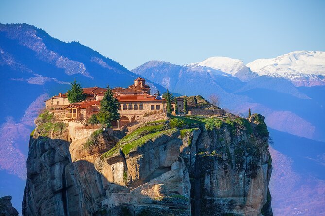 Meteora Day Trip with central Pick up & optional Lunch - What the $60.03 price includes