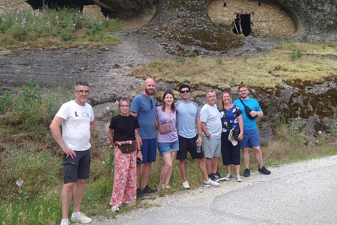 Meteora Day Trip with central Pick up & optional Lunch - Should you book the Meteora day trip?