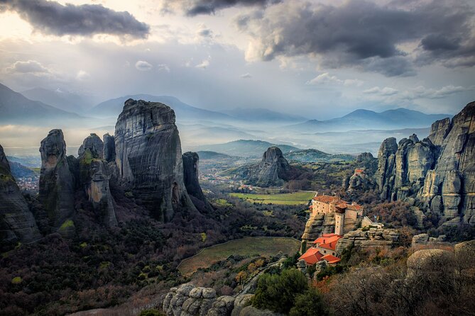 Meteora Full Day Private Tour from Athens including Lunch - Athens pickup starts a full day on the road