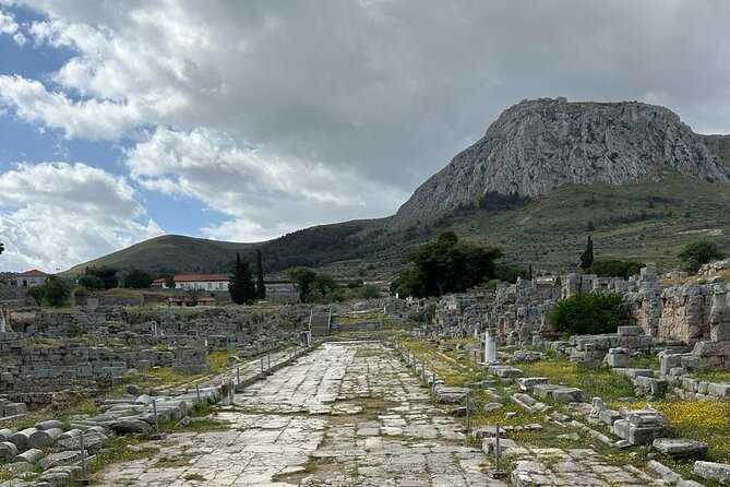 Paul"s Footsteps Ancient Corinth Biblical Tour - A private driver-guide shapes the experience