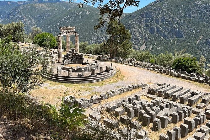 Premium Delphi Day Trip with an Expert Guide, Museum & Lunch - What the $38.52 starting price does and does not cover