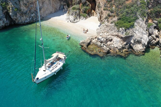 Sailing Cruise in Nafplio | with Local Treats - What to know before you sail