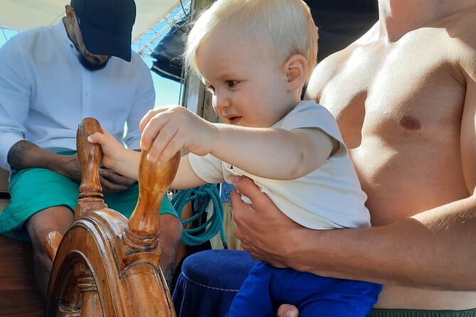 Unique sailing experience to Aegina-Metopi and Skala - The crew and the kind of service to expect