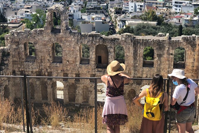 Visit of the Acropolis with an official guide in Spanish - Who will get the most from this tour