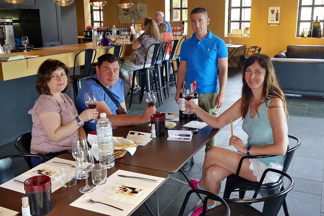 Wine Trails Private Tour/ Nemea visit 3 wineries from Athens or Nafplion (10 h) - Leaving Athens for the Corinth Canal